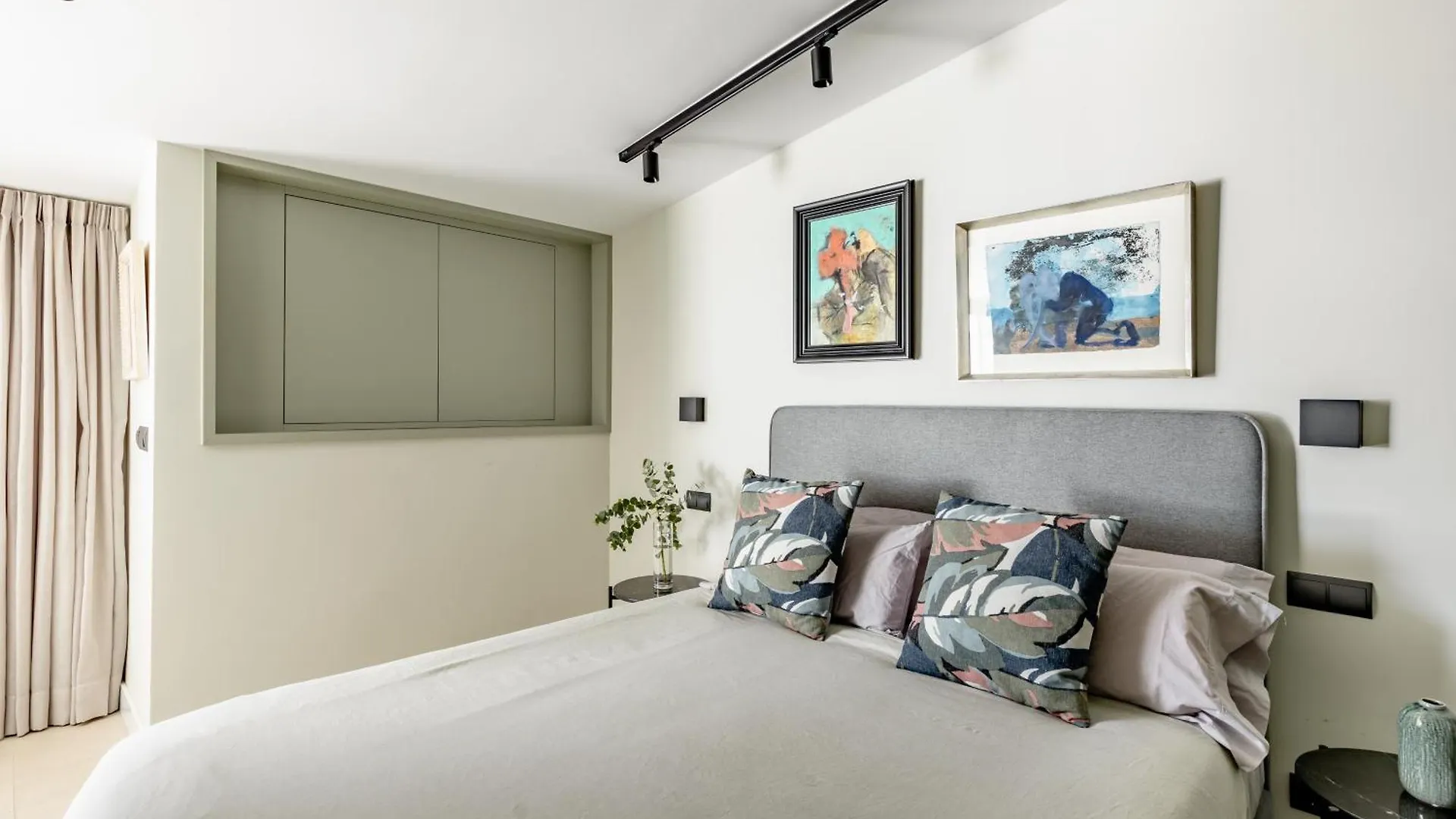Atarazanas Suite, Atico Con Terraza مالقة شقة